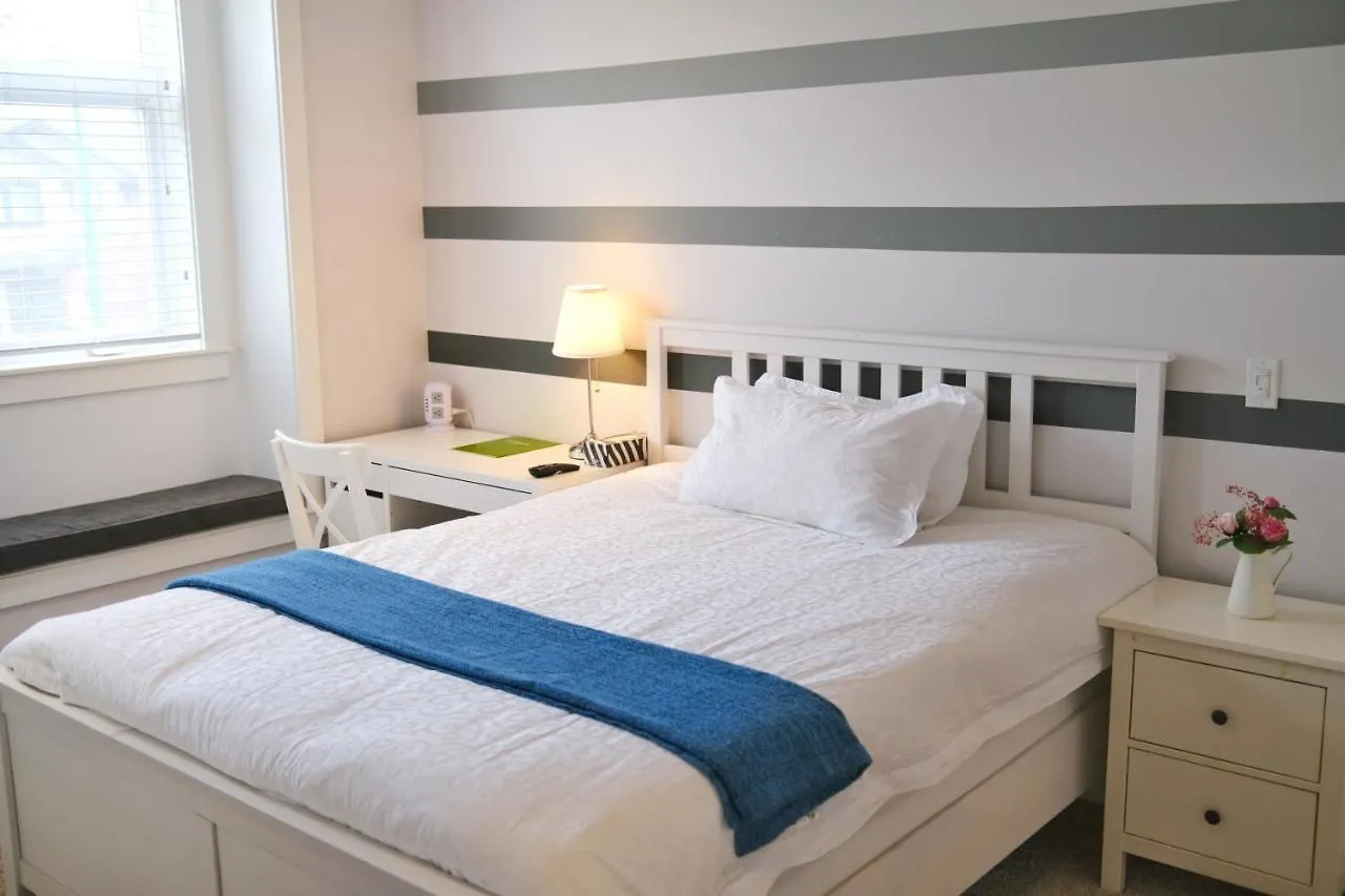 Vancouver West Cozy Retreat By Host Launch بيت ضيافة
