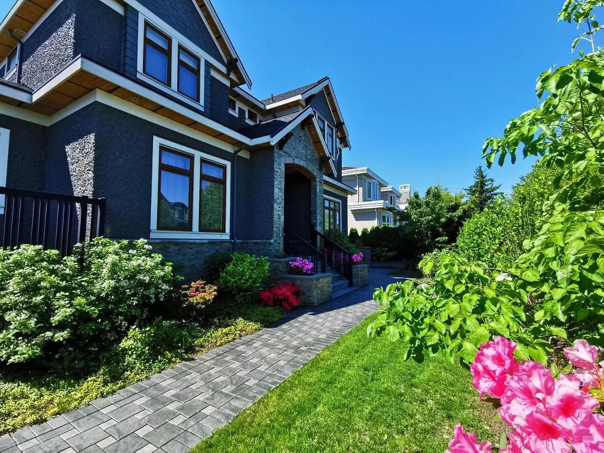 Vancouver West Cozy Retreat By Host Launch كندا